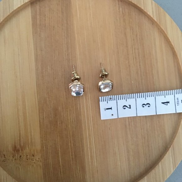 Gold Rhinestone Rectangular Stud Earrings. - Picture 7 of 7